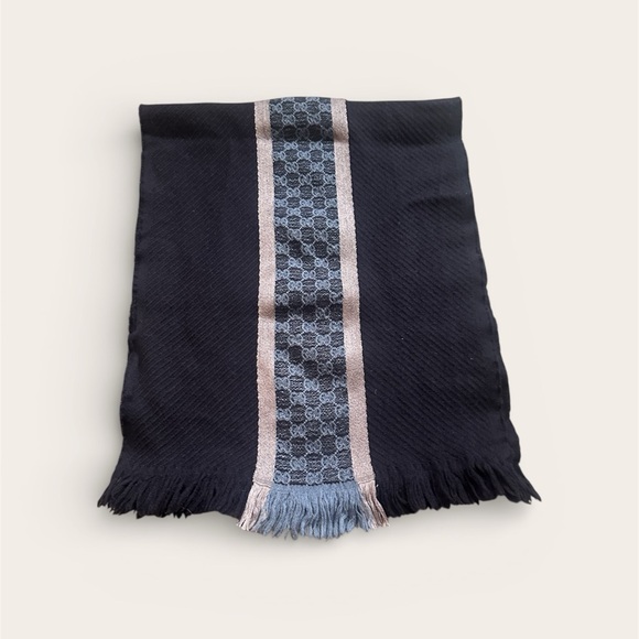 Gucci Black and Blue Men's Scarf - Picture 4 of 14